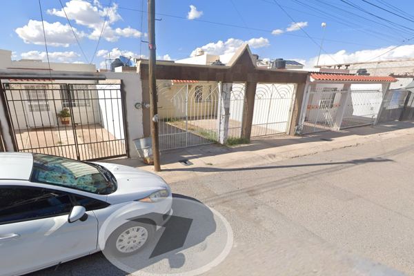 Foto de inmueble en C. Rey Micerinos 915, 31183 Chihuahua, Chih. #915, Col. Villas del Rey V C.P. 31183, Chihuahua