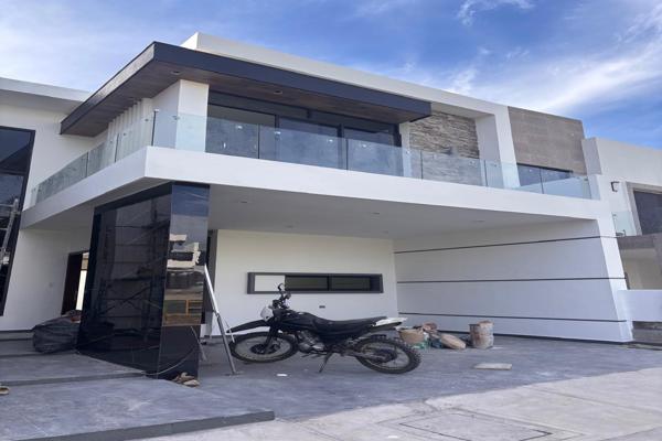 Foto de inmueble en Avenida Paseo del Pacífico #20, Col. Sonterra Residencial II C.P. 82124, Mazatlán
