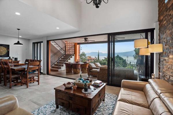 Foto de inmueble en Rinconada el Limon, Col. San Juan Cosala C.P. 45820, Jocotepec