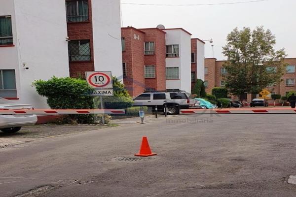 Foto de inmueble en Siracusa, Col. Lomas Estrella C.P. 09890, Iztapalapa