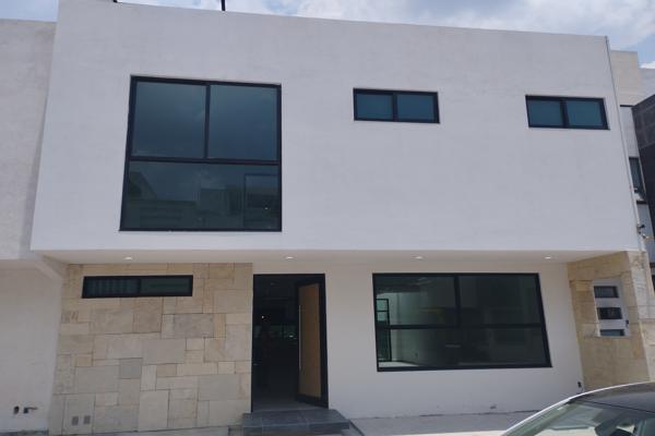 Foto de inmueble en Calle Ricardo Flores Magón 215 #215, Col. San Mateo Otzacatipan C.P. 50220, Toluca