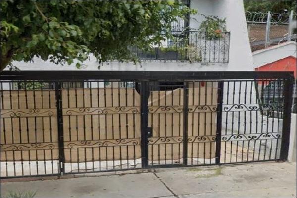 Foto de inmueble en Isla Salinas, Jardines de La Cruz, 44950 Guadalajara, Jal., Col. Jardines de San José C.P. 44950, Guadalajara