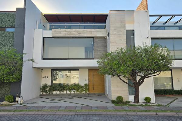Foto de inmueble en Arboreto, Residencial Arboledas de San Alejandro, Cholula de Rivadavia, Pue., Col. San Pablo Tecamac C.P. 72750, San Pedro Cholula