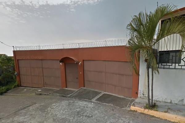 Foto de inmueble en Paseo de los Burgos S/N #S/N, Col. Burgos C.P. 62584, Temixco