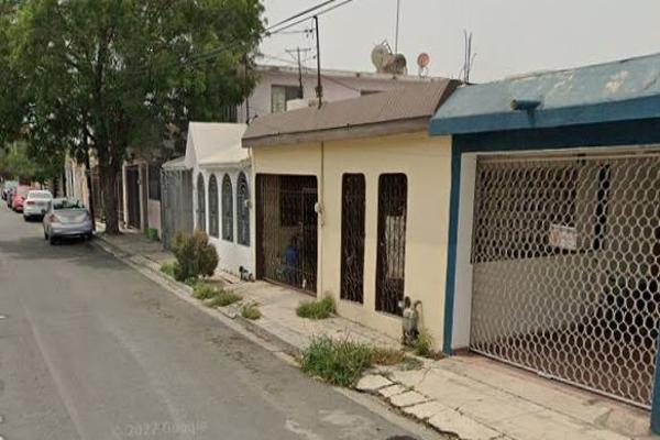 Foto de inmueble en Calle Oaxtepec #00, Col. Valle Morelos C.P. 64180, Monterrey