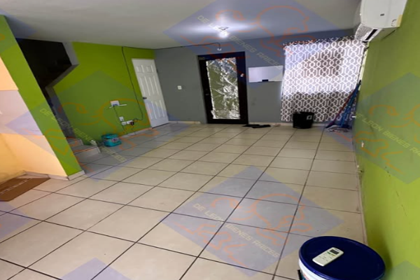 Foto de inmueble en 5, Col. Vista Hermosa C.P. 88710, Reynosa