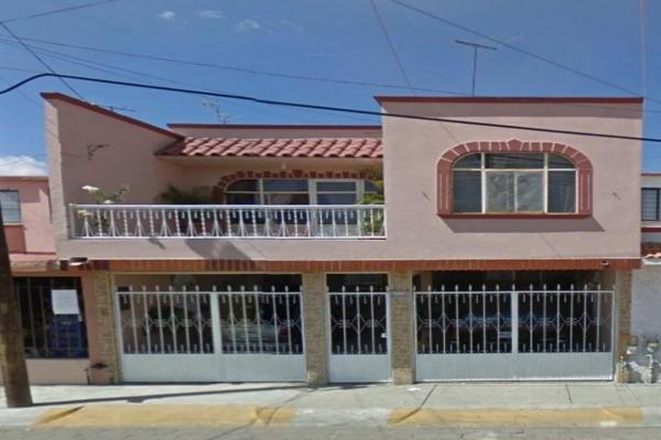 Foto de inmueble en Circuito Cuauhtémoc 122 #122, Col. Nova Aztlán C.P. 36720, Salamanca
