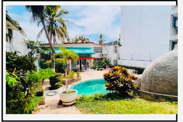 Foto de inmueble en Costa Azul, Acapulco de Juárez, Gro. #s/n, Col. Costa Azul C.P. 39850, Acapulco de Juárez
