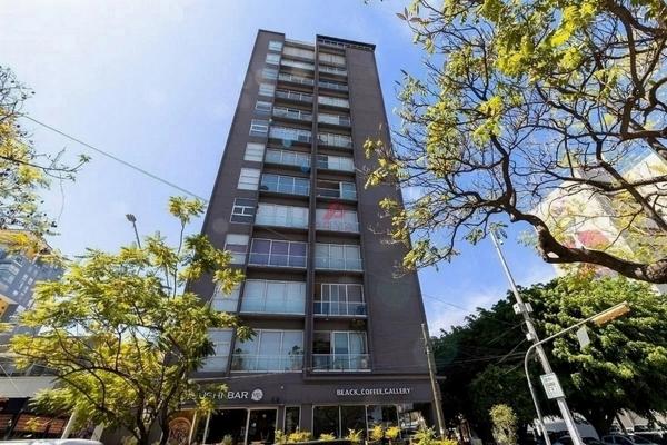 Foto de inmueble en Av Chapultepec Sur 460 #460, Col. Obrera C.P. 44420, Guadalajara