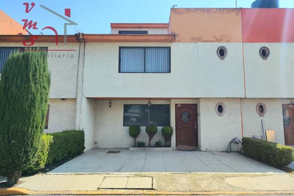 Foto de inmueble en Salvador Díaz Mirón 701 #701, Col. Santa Ana Tlapaltitlán C.P. 50160, Toluca