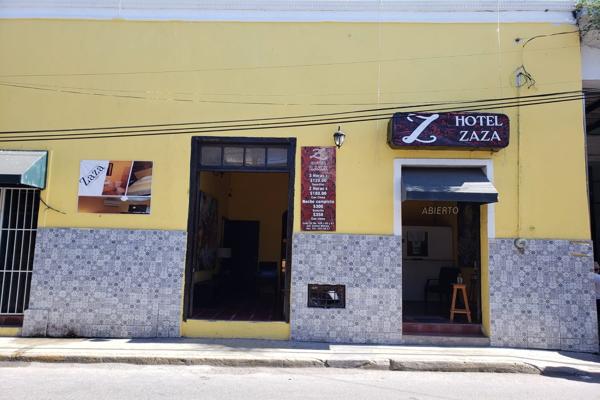 Foto de inmueble en Calle 52, Centro, Mérida, Yuc. #526, Col. Merida Centro C.P. 97000, Mérida