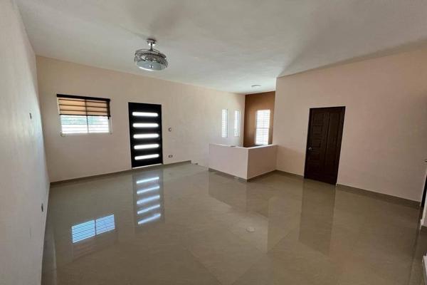 Foto de inmueble en La Hacienda  #s/n, Col. La Hacienda C.P. 67155, Guadalupe