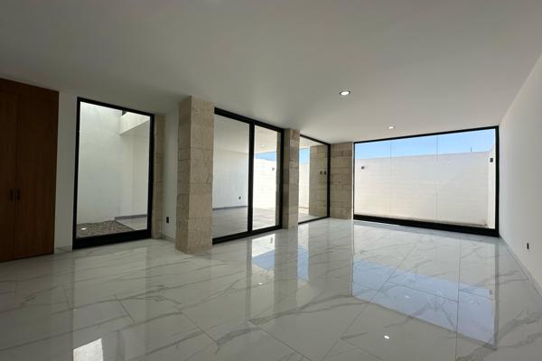 Foto de inmueble en Fraccionamiento, Mayorca residencial, 37544 León de los Aldama, Gto. #309