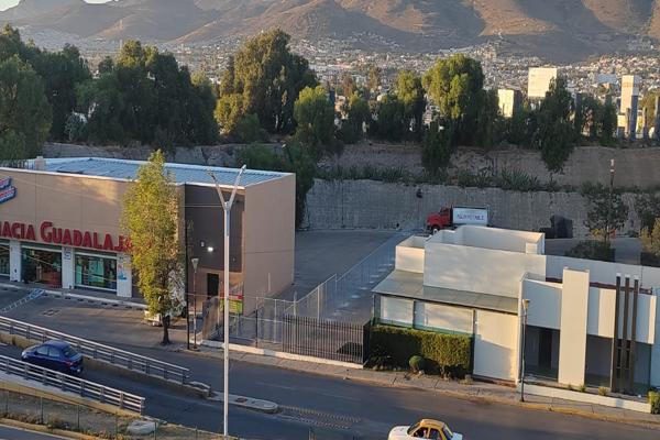 Foto de inmueble en Boulevard Javier Rojo Gómez 2 #2, Col. Ex-Hacienda de Coscotitlán C.P. 42064, Pachuca de Soto