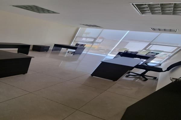 Foto de inmueble en Av. Dr. Gustavo Baz 166, La Escuela, 54090 Tlalnepantla, Méx. #166, Col. La Escuela C.P. 54090, Tlalnepantla de Baz
