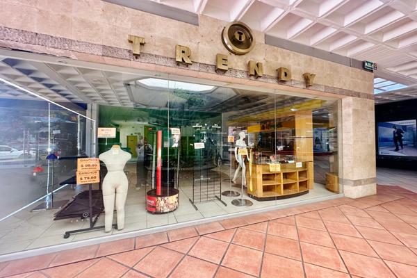 Foto de inmueble en Avenida Adolfo López Mateos Sur 2375 #2375, Col. Plaza Del Sol C.P. 45055, Zapopan