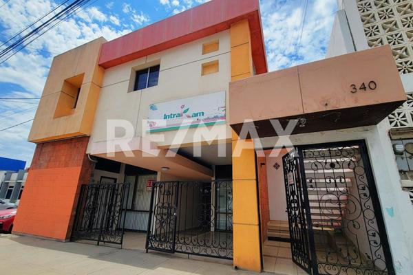 Foto de inmueble en 9na, Col. Sección Primera C.P. 22800, Ensenada