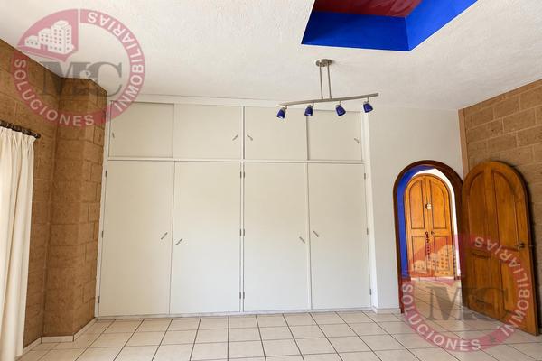 Foto de inmueble en Paseo de los Alamos 1-3, Pulgas Pandas Norte, Aguascalientes, Ags. C.p. 20138, Col. Residencial Pulgas Pandas Norte C.P. 20138, Aguascalientes