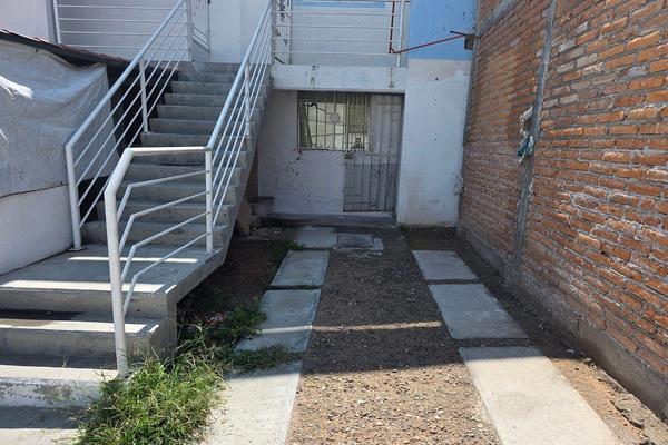 Foto de inmueble en Jose guerra palos, Col. Valle de los Cactus C.P. 20196, Aguascalientes