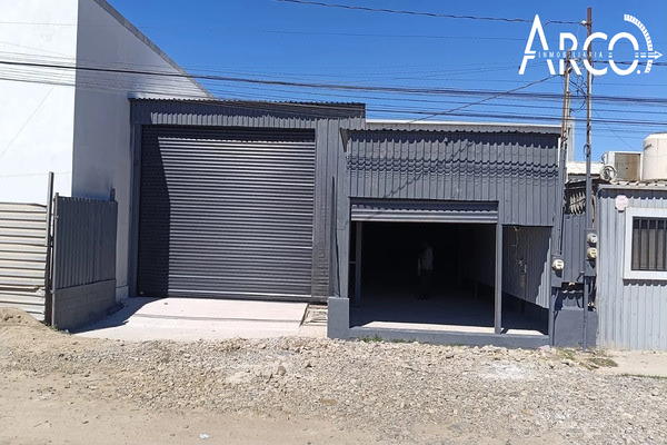 Foto de inmueble en Pedro Loyola, Col. Acapulco C.P. 22890, Ensenada