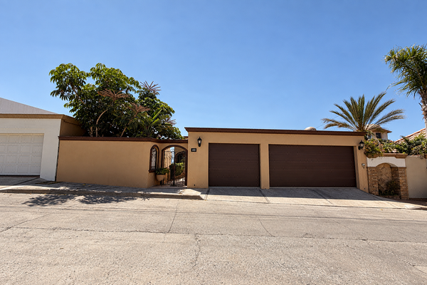 Foto de inmueble en , Col. Chapultepec del Mar C.P. 22785, Ensenada