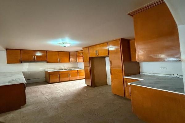 Foto de inmueble en Calle Bahía de Almejas, Col. Guaycura C.P. 22579, Tijuana