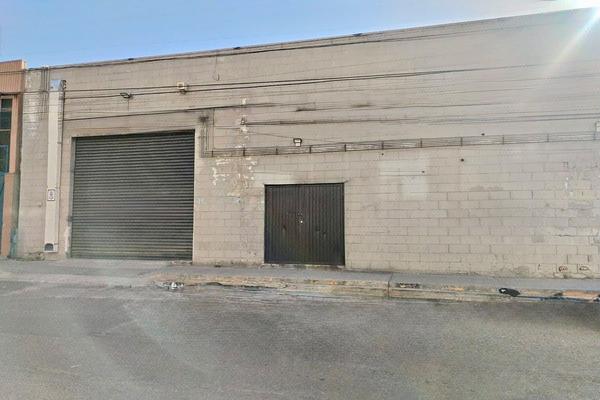 Foto de inmueble en Ave. Los Charros, Col. José Sandoval C.P. 22105, Tijuana