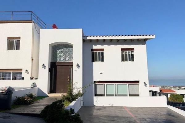 Foto de inmueble en , Col. Puesta del Sol C.P. 22504, Tijuana
