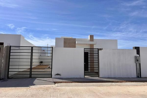 Foto de inmueble en Hacienda De La Paz, Col. Chametla C.P. 23205, La Paz