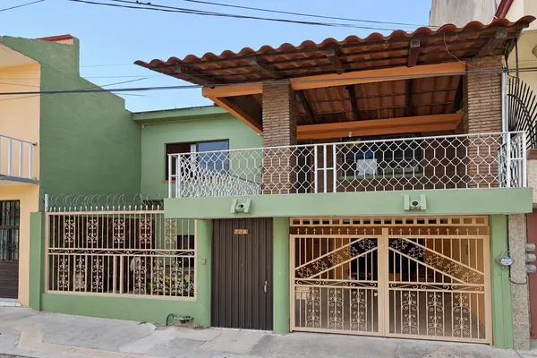 Foto de inmueble en 4a Calle Oriente Sur #728, Col. San Roque C.P. 29040, Tuxtla Gutiérrez