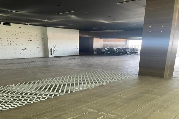 Foto de inmueble en Venta DE Local EN Plaza High SQ. 4o Piso, Col. Cumbres I C.P. 31217, Chihuahua