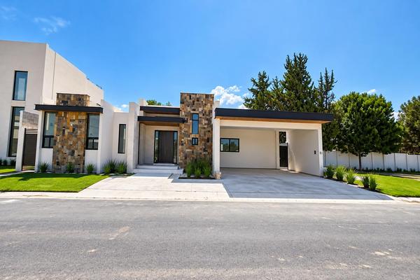 Foto de inmueble en Vivennto Residencial, Col. Campestre Capellanía C.P. 25208, Saltillo