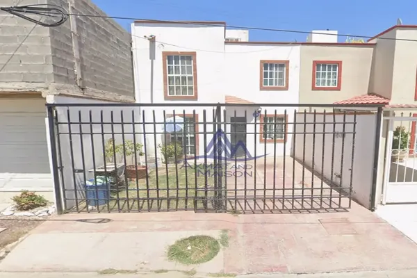 Foto de inmueble en Canal de oeste #356, Col. Quintas del Nazas C.P. 27054, Torreón