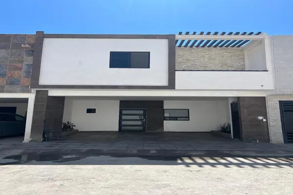 Foto de inmueble en Jabalí, Col. Residencial Palma Real C.P. 27023, Torreón