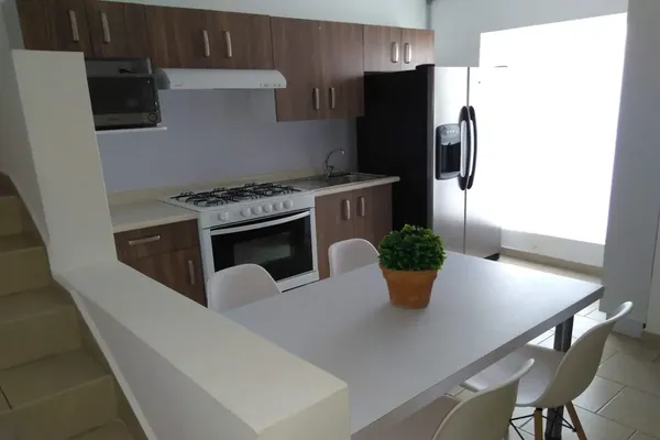 Foto de inmueble en Arboledas #36, Col. Residencial Senderos C.P. 27018, Torreón