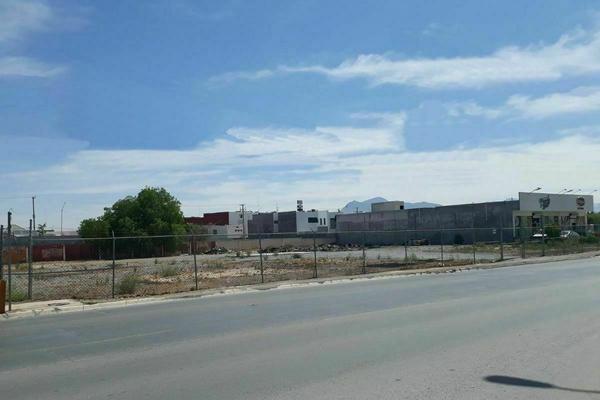 Foto de inmueble en Av. Colosio, Col. Rubén Jaramillo C.P. 25019, Saltillo
