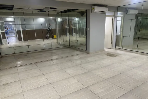 Foto de inmueble en Calzada Abastos, Col. Torreón Centro C.P. 27000, Torreón