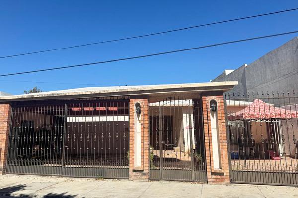 Foto de inmueble en Dr. José Cruz Escobedo #235, Los Doctores, Saltillo, Col. Villas de San Carlos C.P. 25250, Saltillo
