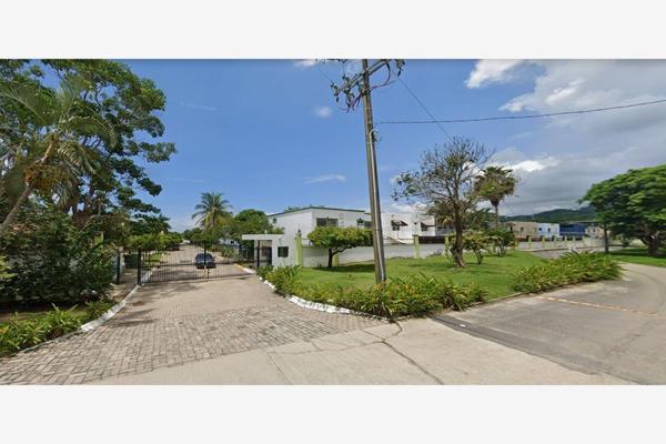 Foto de inmueble en PASEO JACARANDA #00, Col. Country Club C.P. 28864, Manzanillo