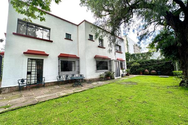 Foto de inmueble en Cerrada Agustín Ahumada 200, Col. Lomas de Chapultepec V Sección C.P. 11000, Miguel Hidalgo