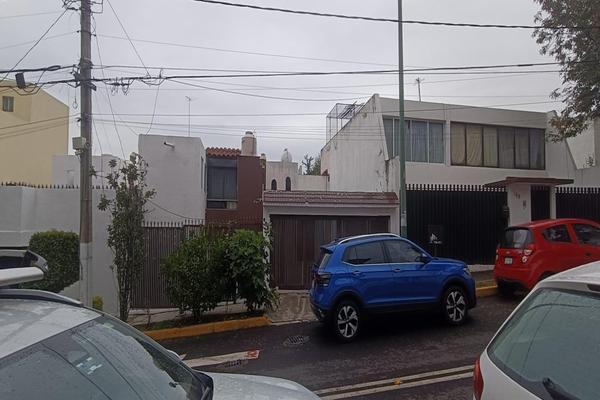 Foto de inmueble en Calle Loma del Convento, Lomas de Tarango, Álvaro Obregón #104, Col. Lomas de Tarango C.P. 01620, Álvaro Obregón