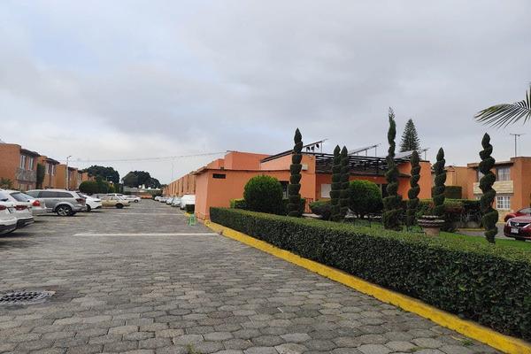 Foto de inmueble en Tenorios, Col. Prado Coapa 1A Sección C.P. 14350, Tlalpan