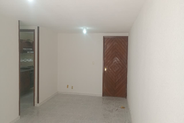Foto de inmueble en Avenida Heroica Escuela Naval Militar, Col. San Francisco Culhuacán Barrio de San Francisco C.P. 04260, Coyoacán