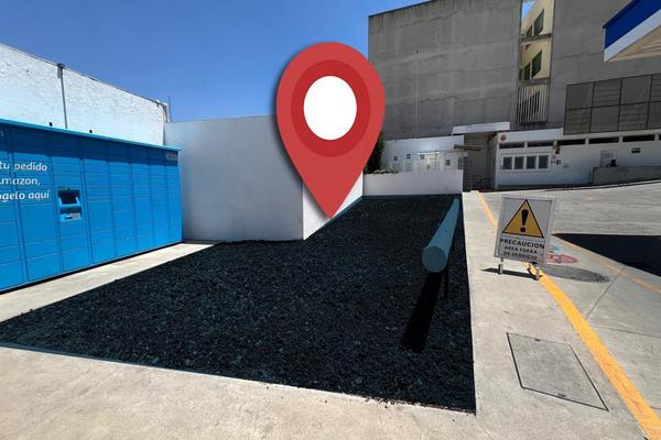 Foto de inmueble en Terreno en Renta Gasolinera Blvd. Insurgentes 114 m2, Col. Plaza de Toros I C.P. 37450, León