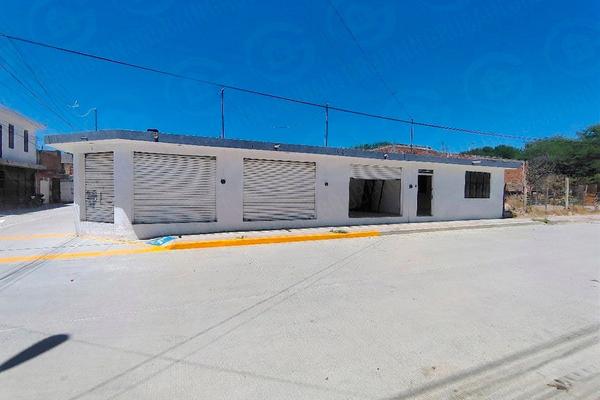 Foto de inmueble en valeriano, Col. Santa Cecilia II C.P. 37105, León