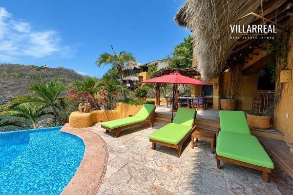 Foto de inmueble en puerto mio, Col. El Hujal C.P. 40880, Zihuatanejo de Azueta