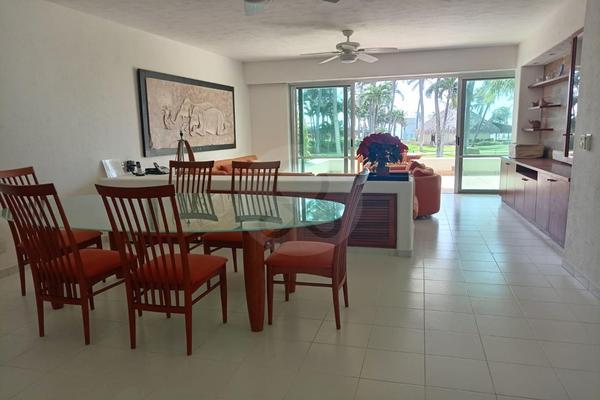 Foto de inmueble en Club Playamar 0, Col. Hornos Insurgentes C.P. 39350, Acapulco de Juárez
