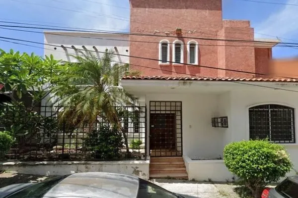 Foto de inmueble en Monte Blanco #32, Col. Hornos Insurgentes C.P. 39350, Acapulco de Juárez