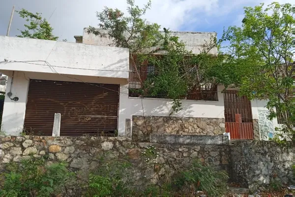 Foto de inmueble en COLORINES, Col. Jardín Mangos C.P. 39412, Acapulco de Juárez