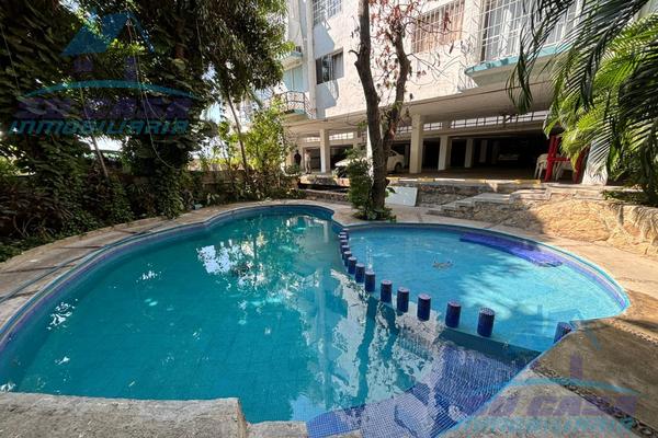 Foto de inmueble en Venta DE Departamento EN Condominio Oasis, Acapulco, Col. Loma Bonita C.P. 39620, Acapulco de Juárez
